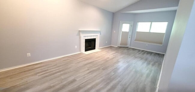 Photo - 4417 Fair Stone Dr Unit 303