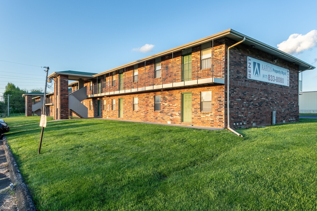 Aaron Property - Oaklawn - OakLawn Village Apartments