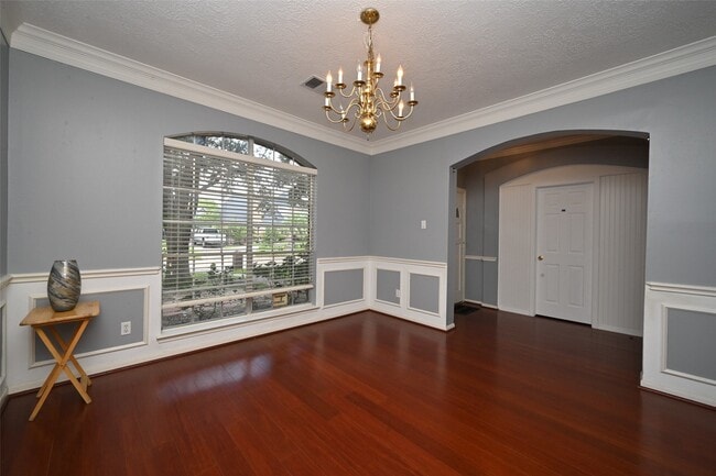 Photo - 6419 Sutter Park Ln