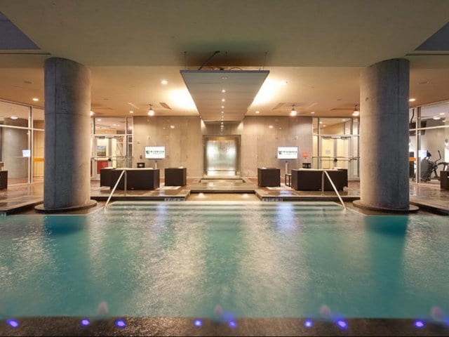 Building Photo - 800 W 5th St Unit A6-30