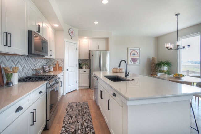 Photo - 7011 Knapp Dr