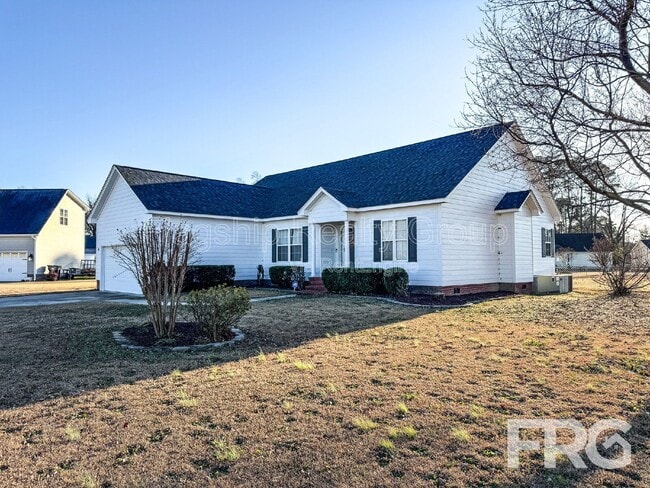 Building Photo - 103 Thomick Pl