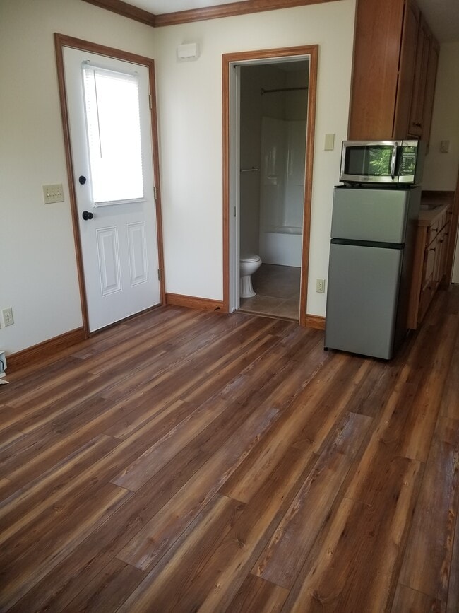 Photo - 1032 S Black Ave Unidad 1032