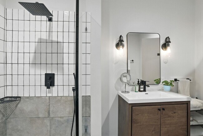 Photo - 199 Upland Farm Rd