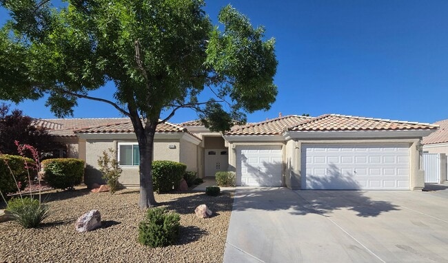 Building Photo - Gated Single-Story Home with Heated Pool, RV Parking & 3-Car Garage