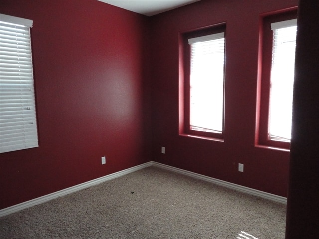 Photo - 1148 Denman Valley St