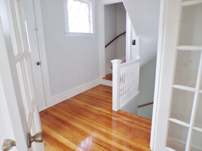 Photo - 119 Rockwell St Unit 119 Rockwell St