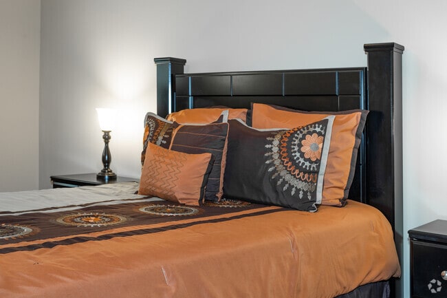 2 Bedroom, 1 Bath - Model