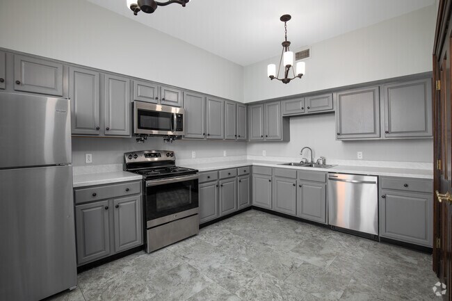 2BR, 1BA - 1,145SF - Kitchen