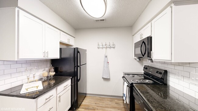 Silvertree at Little Turtle Apartments