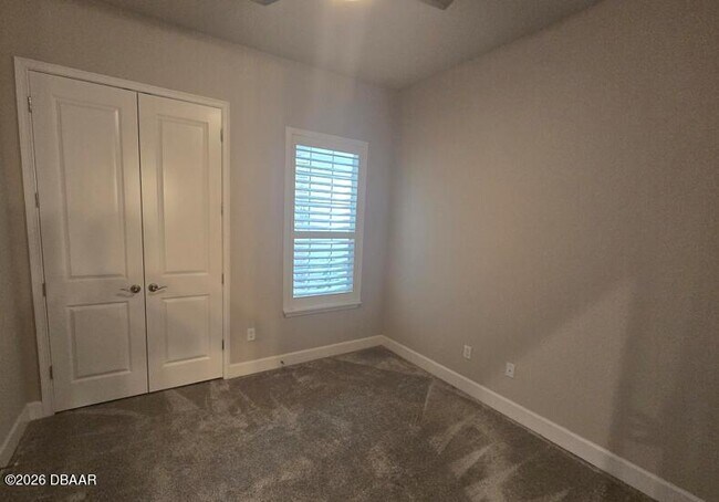 Photo - 54 Longridge Ln