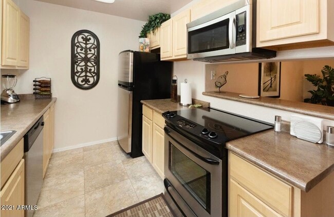 1287 N Alma School Rd Unit 283