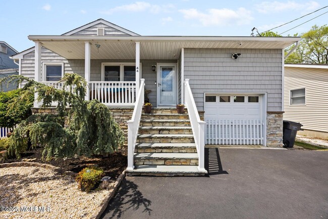 Building Photo - 44 Cabana Dr Rental