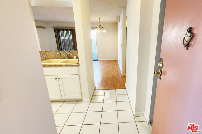 Photo - 1425 W 12th St Condo Unit 161