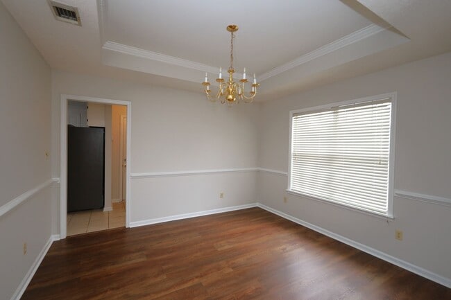 Photo - 4807 Ben Salem Way