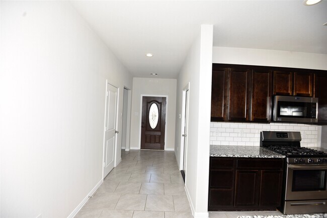 Photo - 3747 McDonough Way