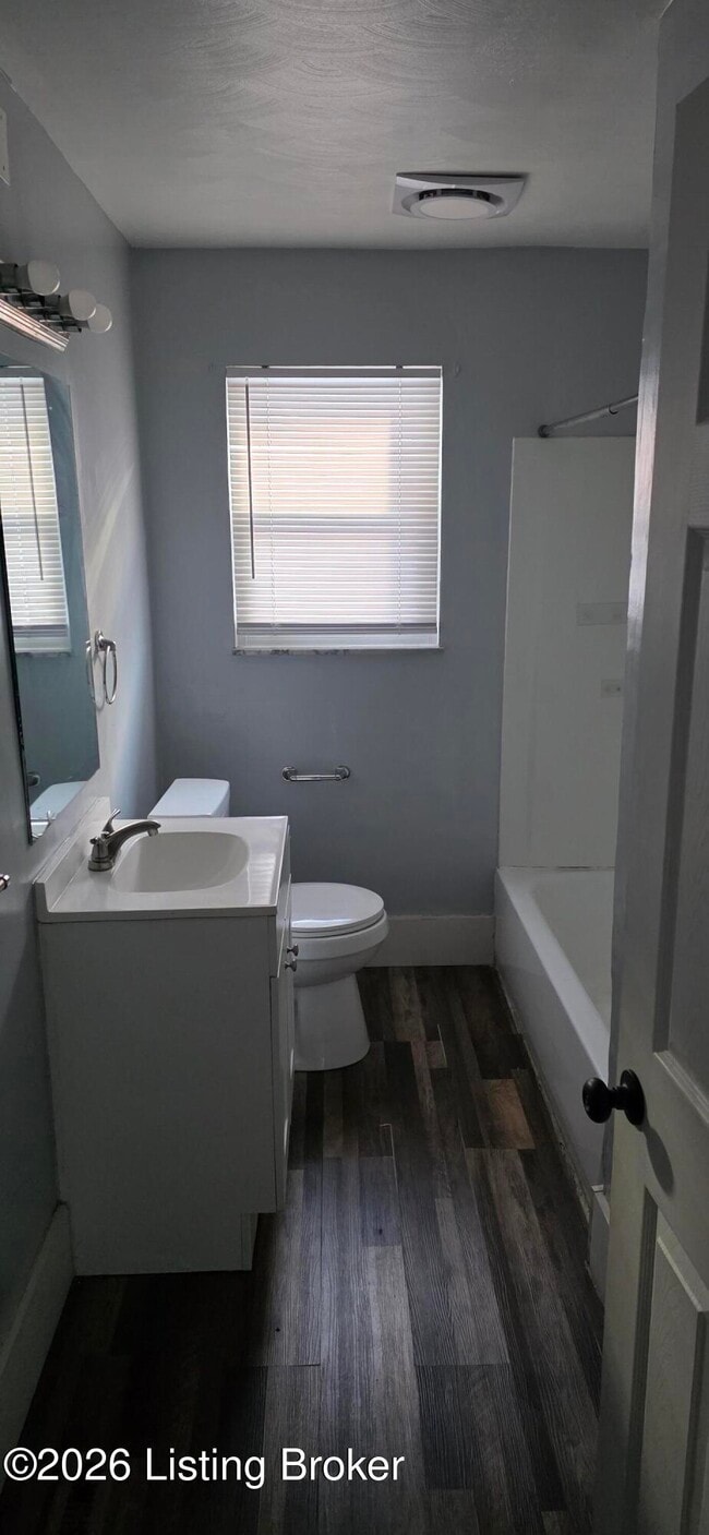 Photo - 2420 Farnsley Rd