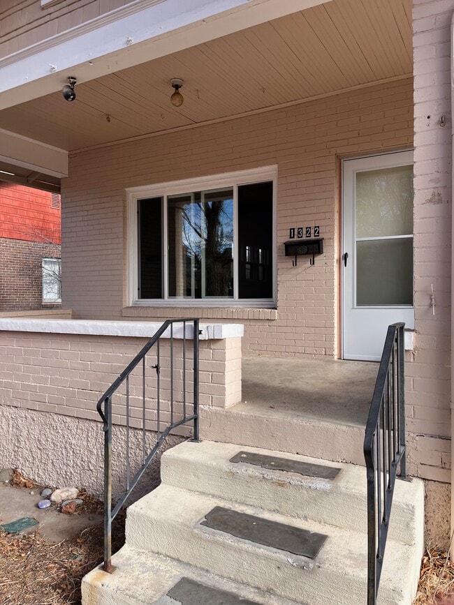 Photo - 1322 Lake Ave