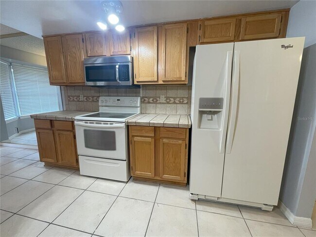 Photo - 8670 Larwin Ln