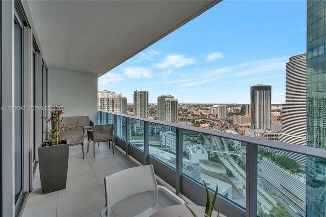 Photo - 200 Biscayne Blvd Way Unit 3911