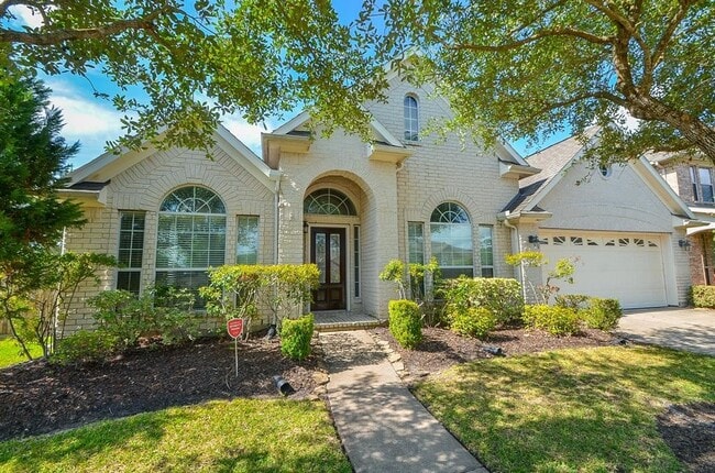 Building Photo - 6726 Oakman Ln