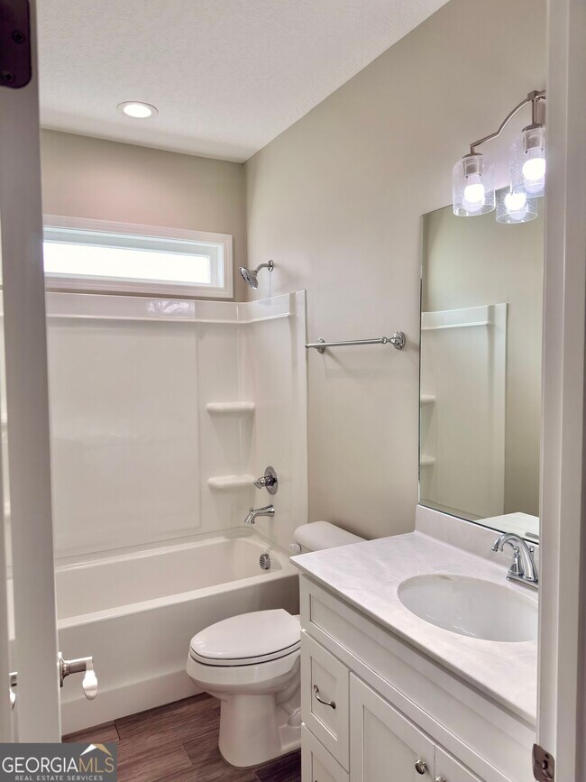 Photo - 142 The Villas Wy