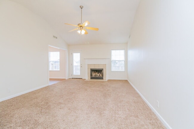 Photo - 1227 Matterhorn Run