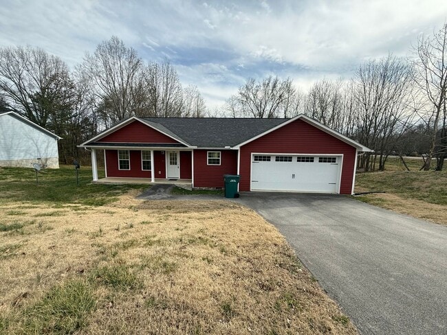 Building Photo - 3 bedroom 2 bath Single Family Home White Pine, TN