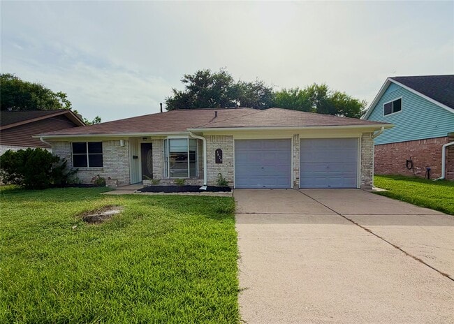 Building Photo - 3428 Hickory Ln