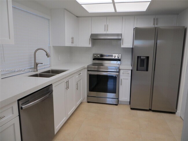 Photo - 15207 SW 46th Ln