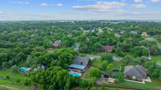 Photo - 222 Primrose Dr