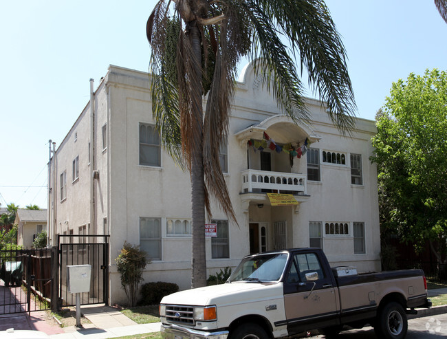 Building Photo - 323 Hermosa Ave. Rental