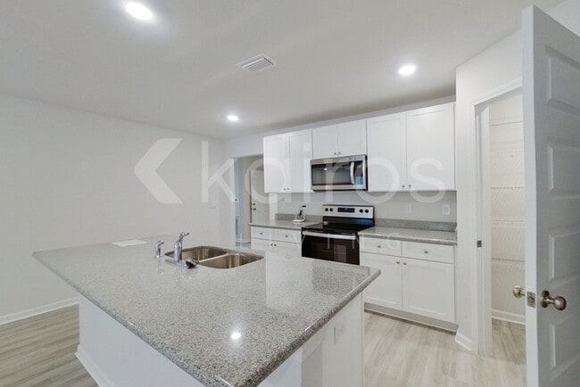 Photo - 4734 Malay Cir