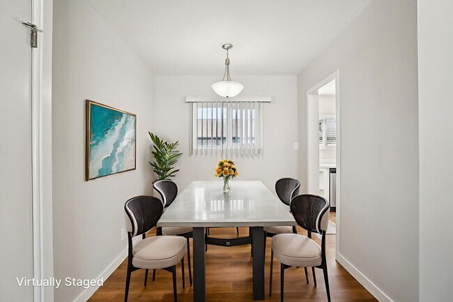 Ladera Townhouse