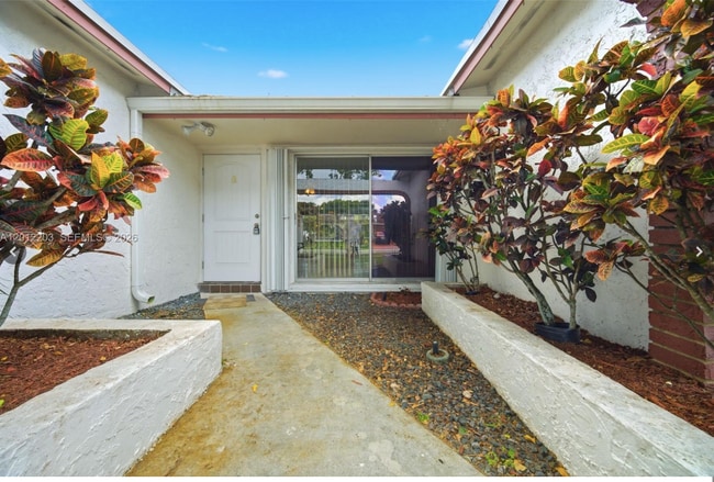 Photo - 920 NW 92nd Ave