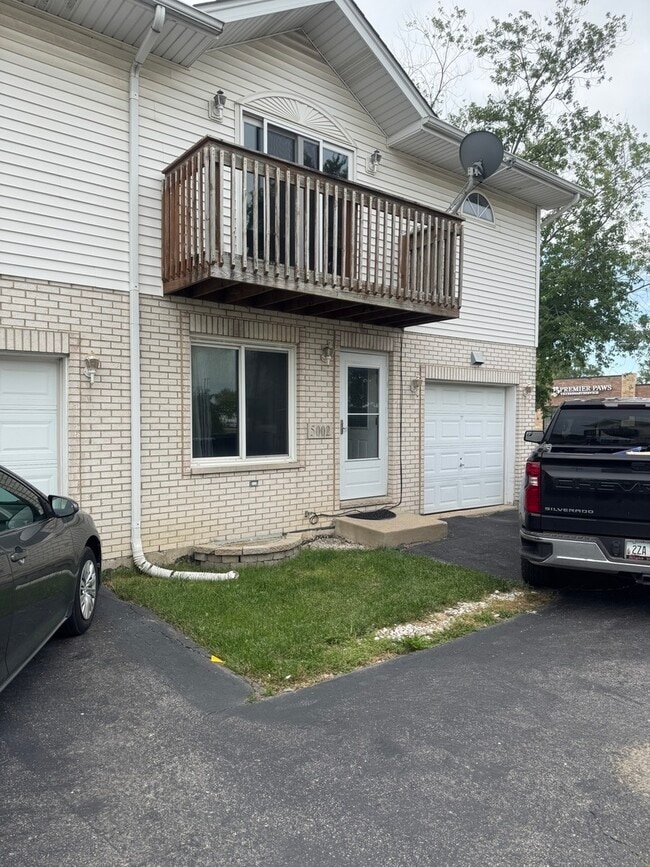 Building Photo - 5002 W 79th St Rental