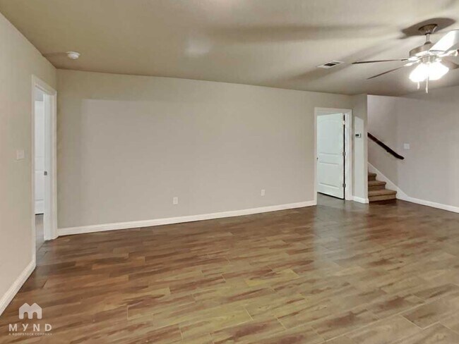 Photo - 730 Rolling Terrace Cir