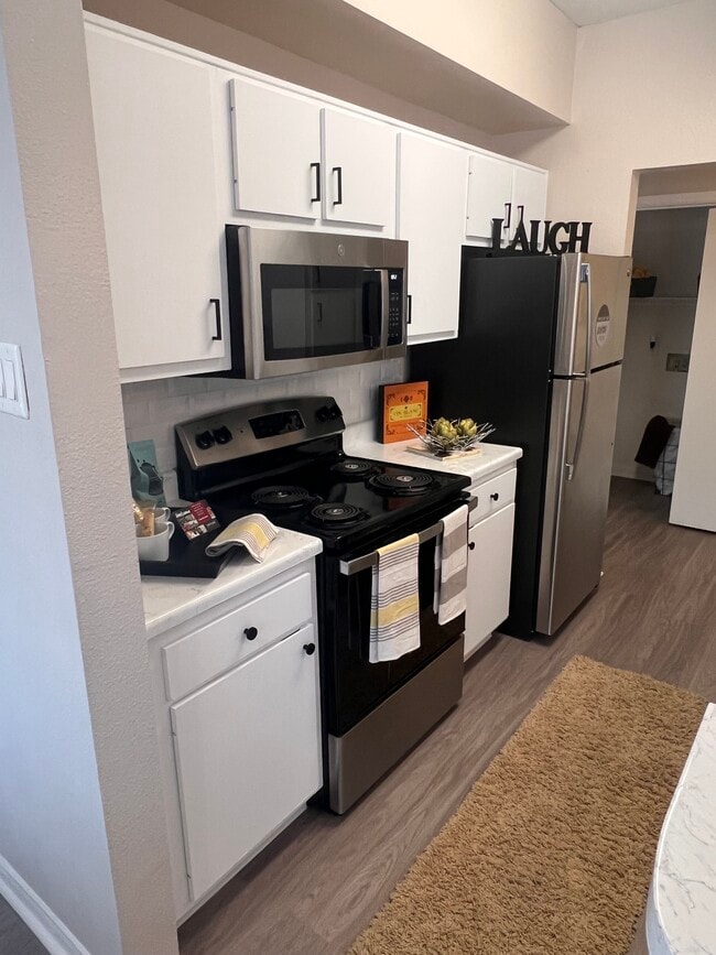 White Oak Apartments