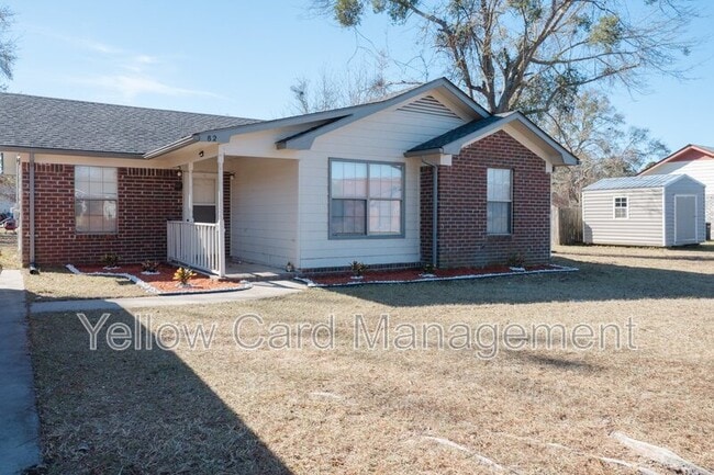 82 Crosby Dr