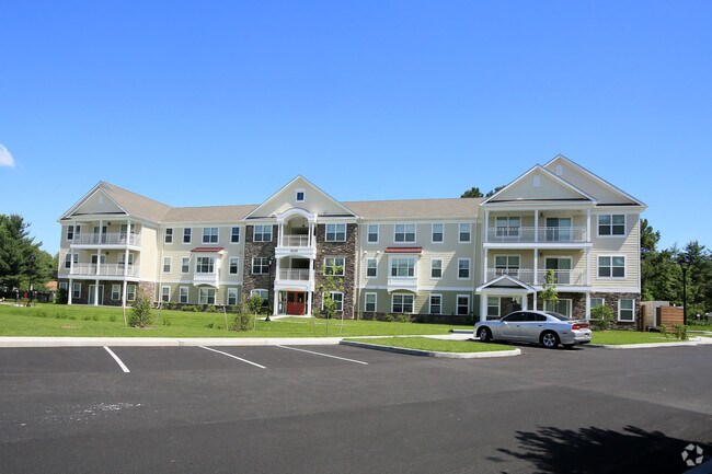 Homes on Johnsons Pond