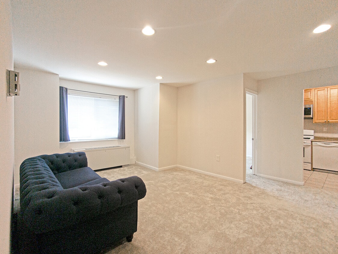 Photo - 4313 Knox Rd (College Park, MD)
