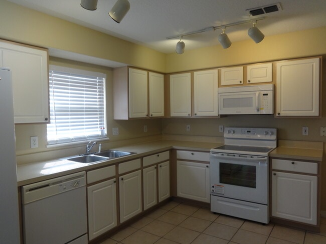 Photo - 317 Brightview Dr