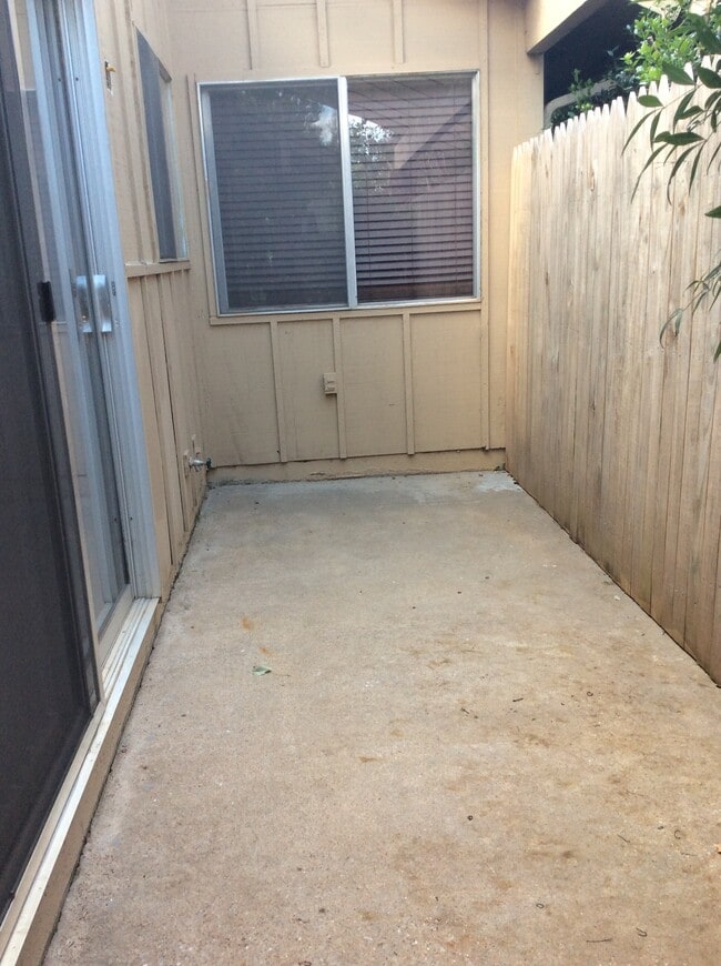 Photo - 12117 Foxglove Ct