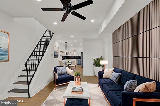 Photo - 2117 S Alden St