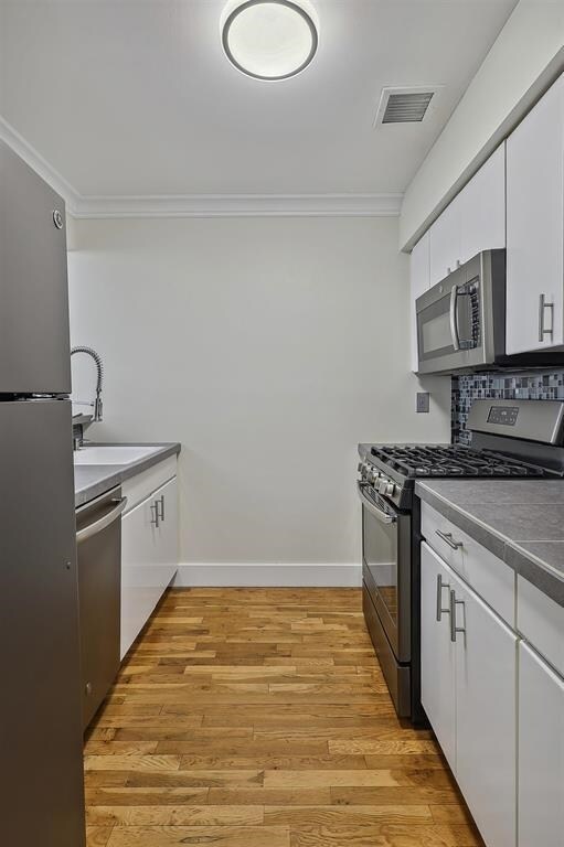 Photo - 205 10th St Unit 9R