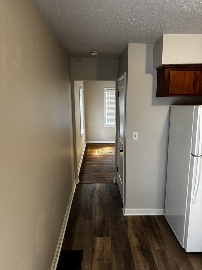 Photo - 713 Hanford St