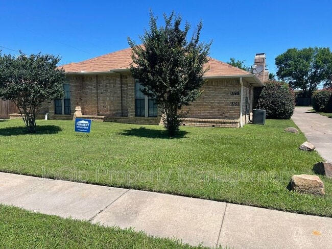Building Photo - 3151 Tudor Ln