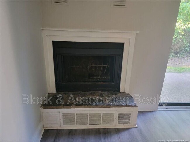 Photo - 320 Wheel Hollow Trail