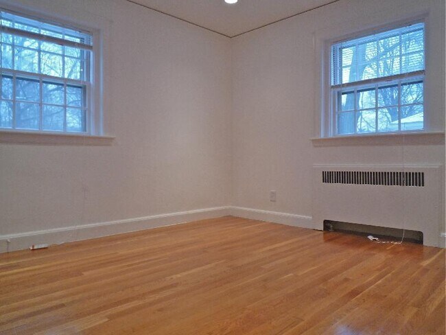 Photo - 37 Wyman St Unidad #2