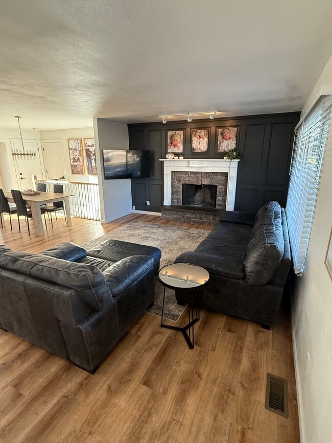 Photo - 7923 S Carr Ct